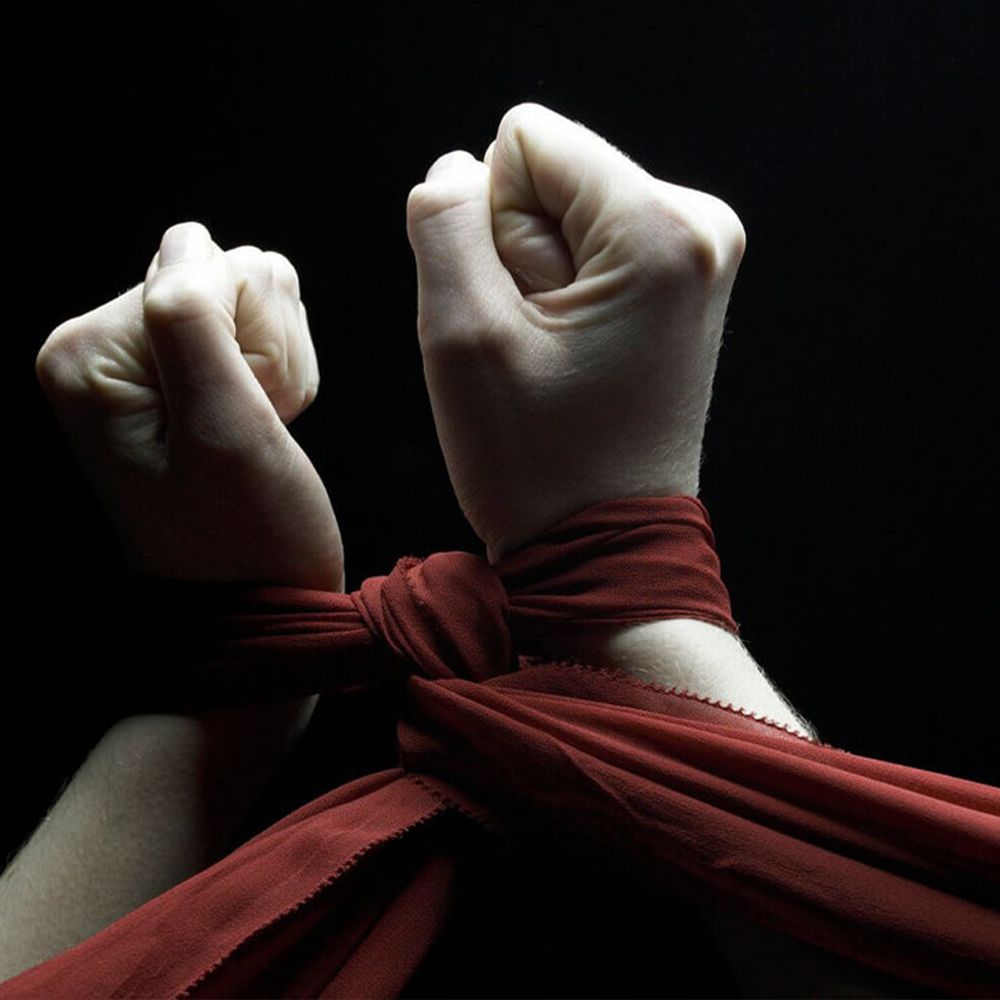 تصویر اصلی مقاله ی "مازوخیسم"