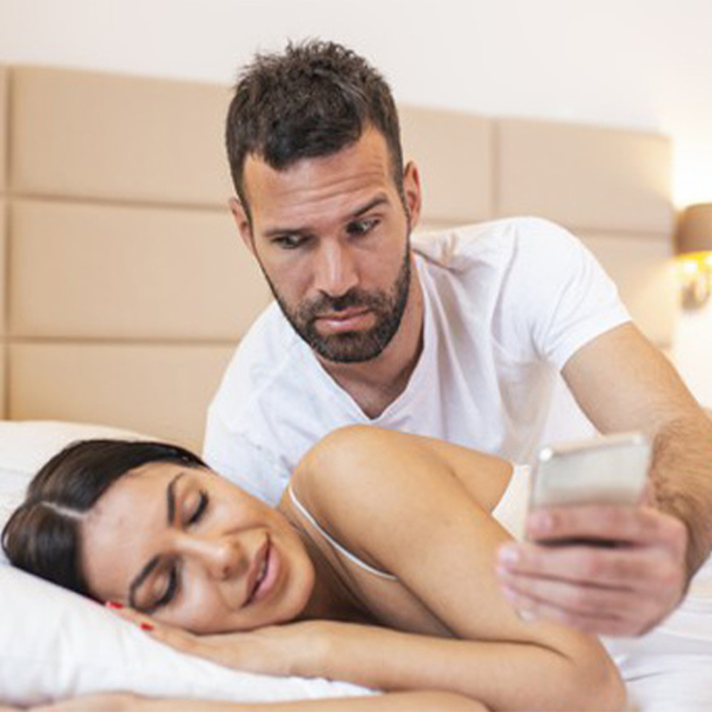 تصویر اصلی مقاله ی " حریم شخصی در ازدواج چیست؟ "