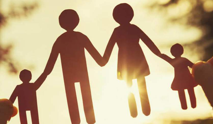 تصویر اصلی مقاله ی " نقش خانواده در بهبود افسردگی فرزند "